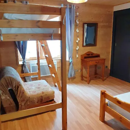 La Maison Du Rocher Apartment