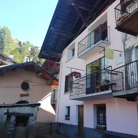 La Maison Du Rocher *